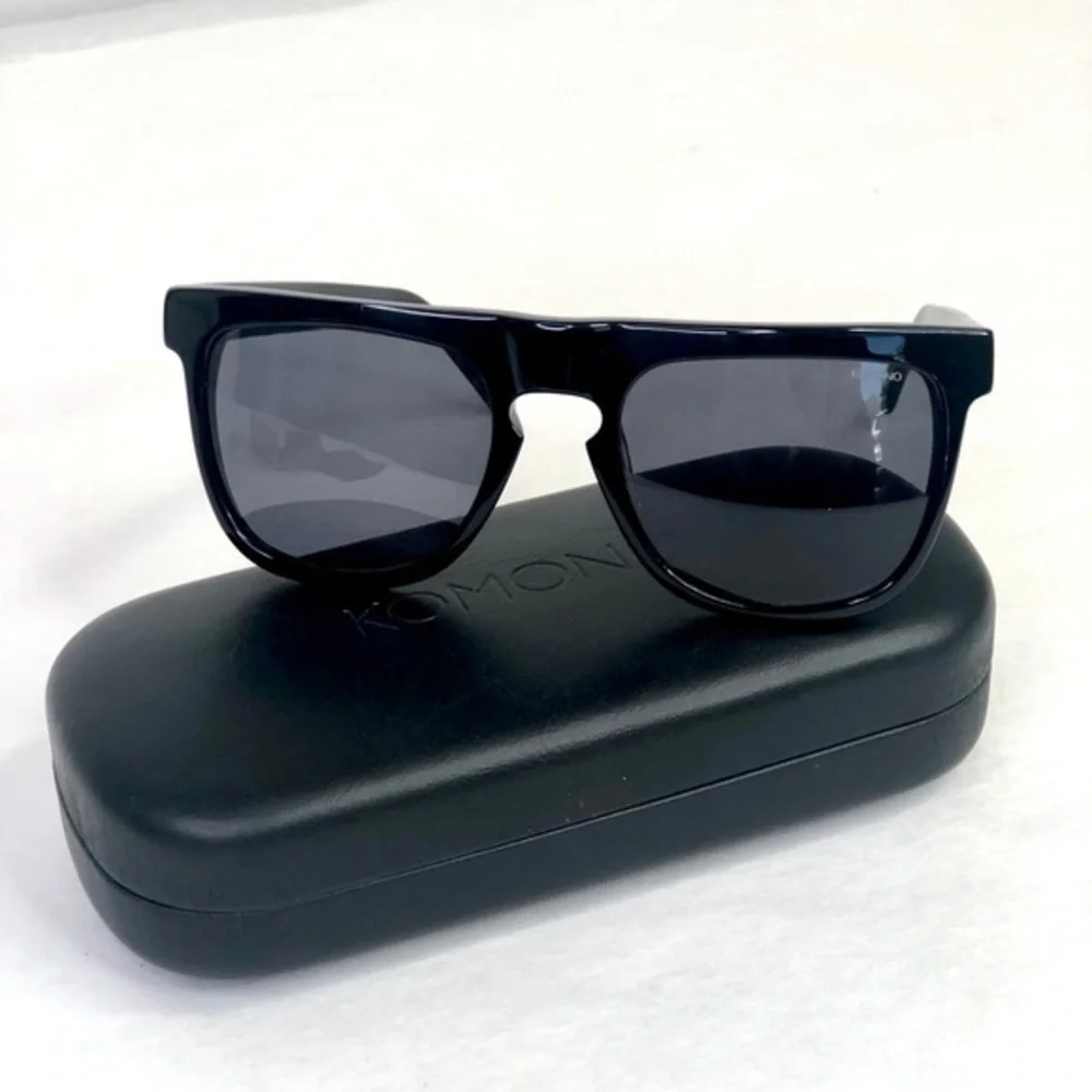 KOMONO Bennet Glossy Black Sunglasses NEW